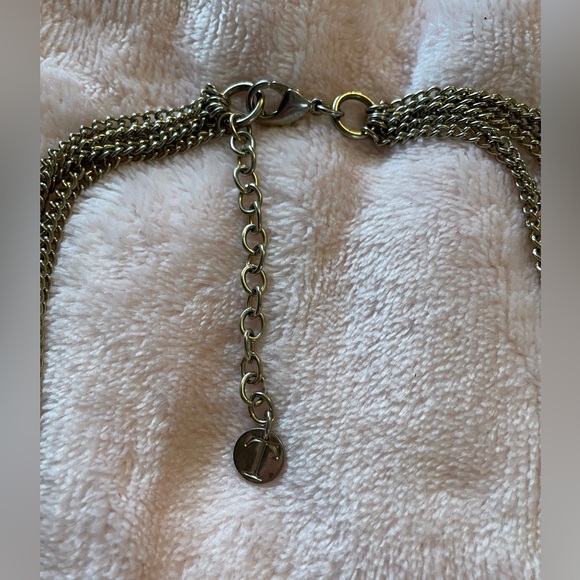 Talbots Faux Pearl 5 Strand Necklace With Gold Tone Chains. - Picture 4 of 8